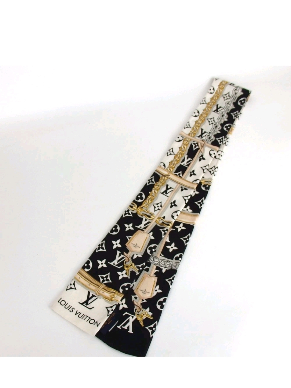 Louis Vuitton Black & White Monogram Silk Twilly Scarf - Picture 2 of 15